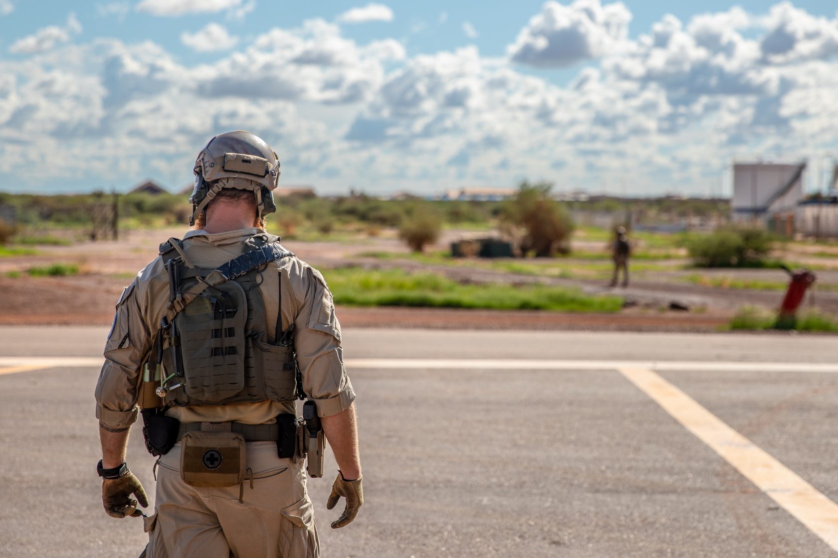 Personell fra Air Mobile Protection Team i NORTAD II i FN operasjoenen MINUSMA, holder vakt på oppdrag i Gao i Mali *** Local Caption *** Personel from Air Mobile Protection Team NORTAD II in the UN operation MINUSMA, in Gao, Mali